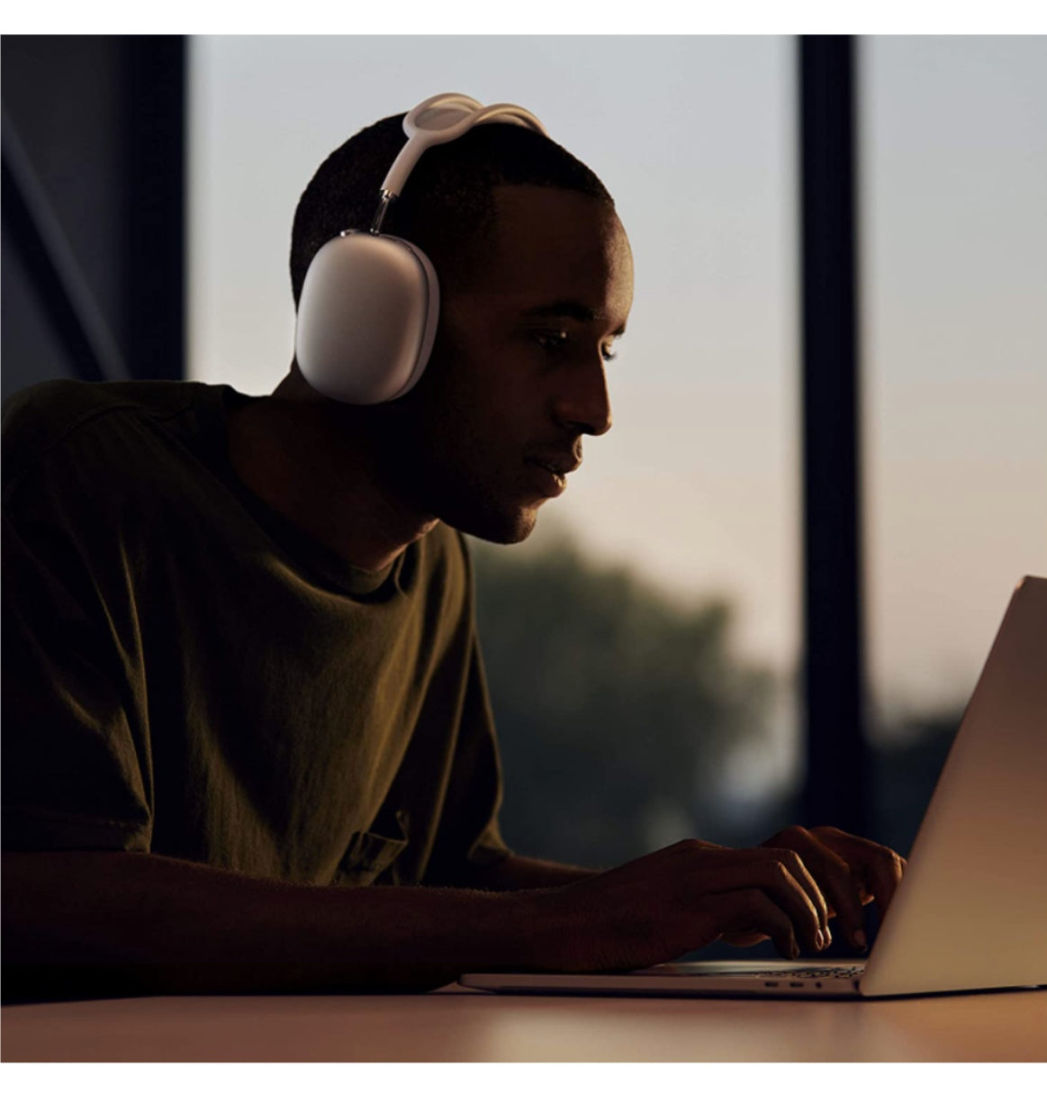 Apple Airpods Max Space Gray product image 4