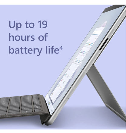 Microsoft Surface Pro 9 Sq3 5G 512gb/16gb Platinum — in use