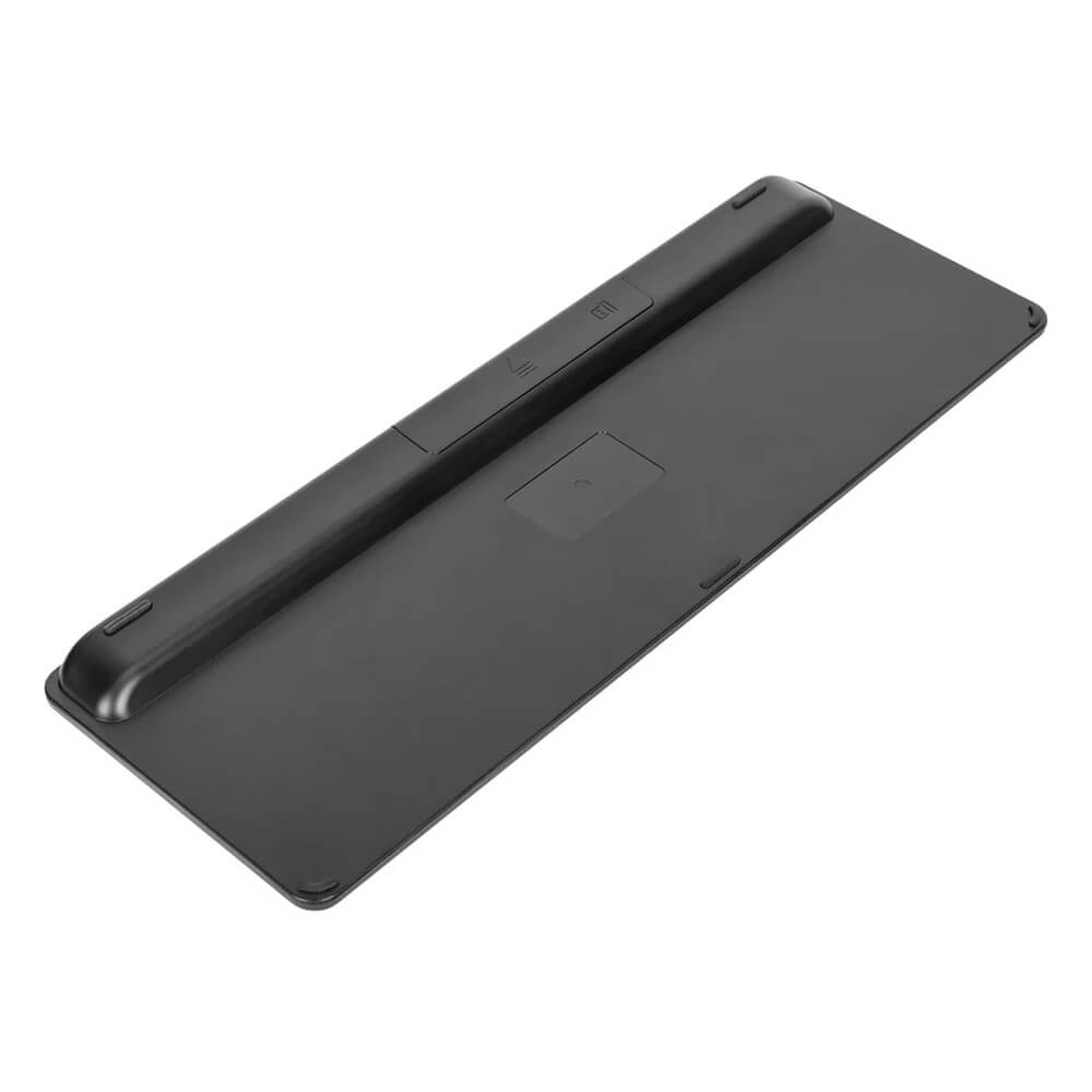 Targus Midsize Multi-Device Bluetooth Antimicrobial Keyboard (AKB863US) — detail view