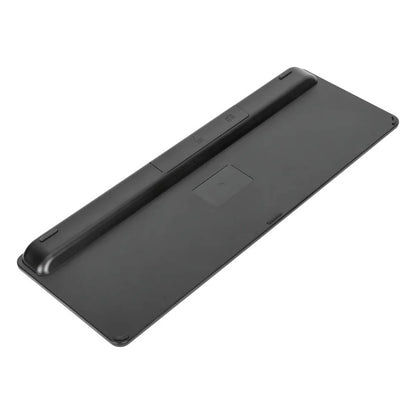 Targus Midsize Multi-Device Bluetooth Antimicrobial Keyboard (AKB863US) — detail view