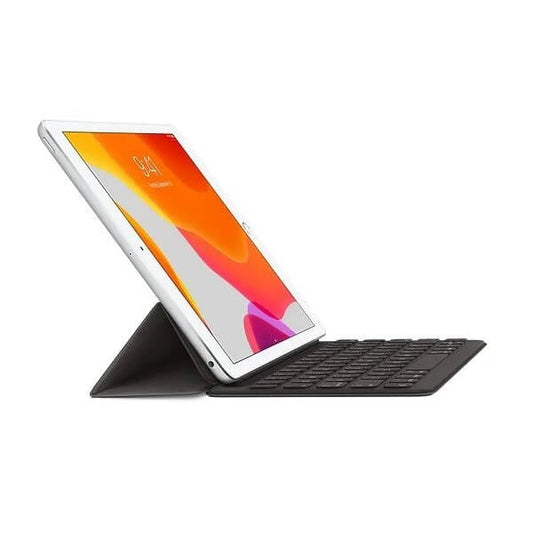 Apple iPad 9th/8th Gen Smart Keyboard (International English) – Black (MX3L2Z/A) image 2