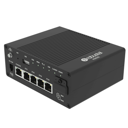 Official Robustel R5030 industrial router product view 1; accessories may be shown separately
