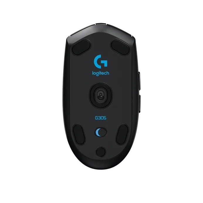Logitech G305 LightSpeed Wireless Gaming Mouse – Black (910-005283) — in use