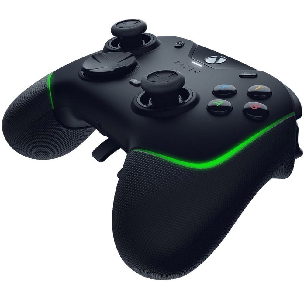 Razer Wolverine V2 Chroma Game Controller for Xbox Series X|S (RZ06-04010100-R3M1) image 3